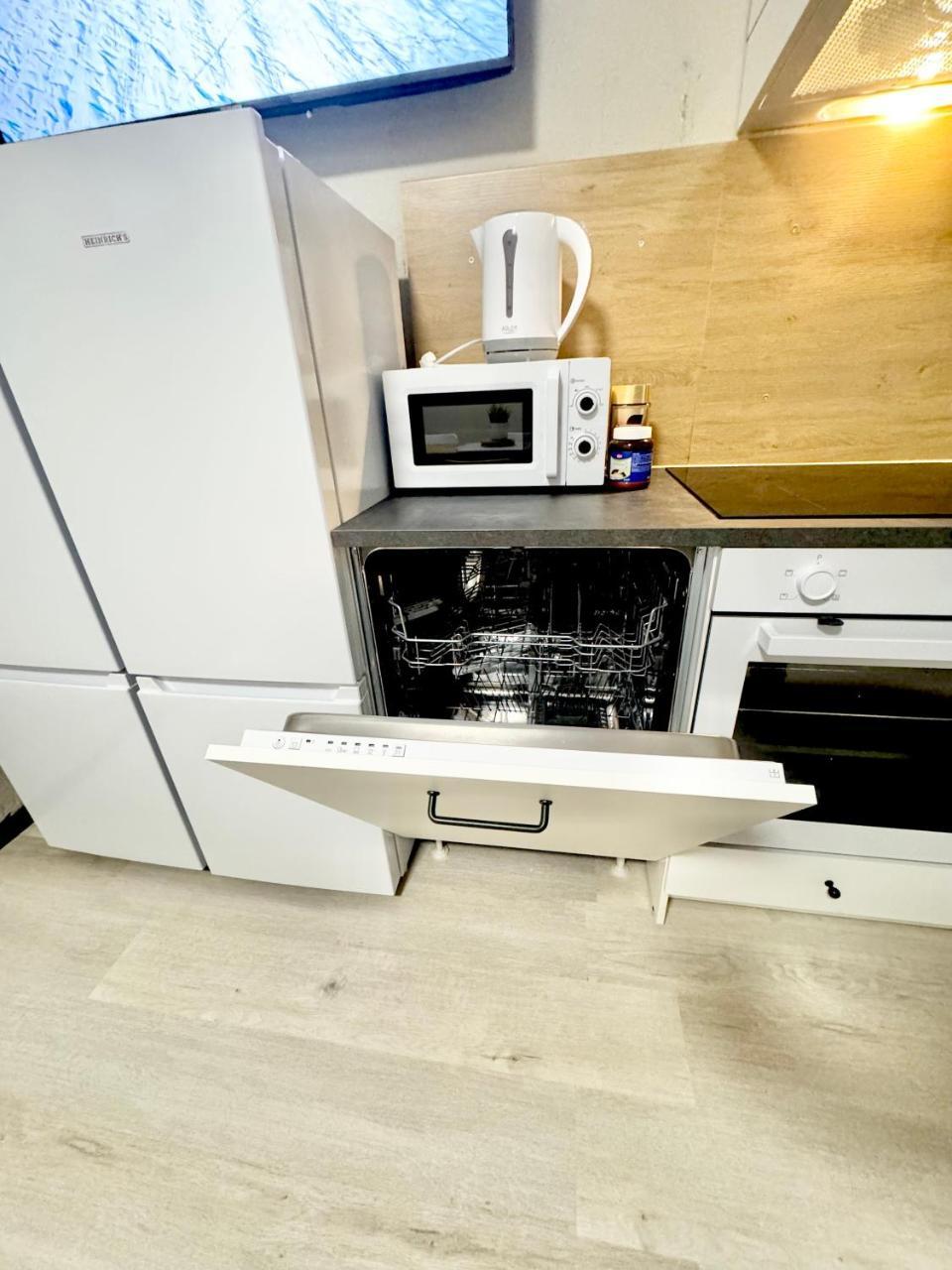 Verl Wohnung 200qm 2 Duschen 2 Wcs — Verl — photo 3