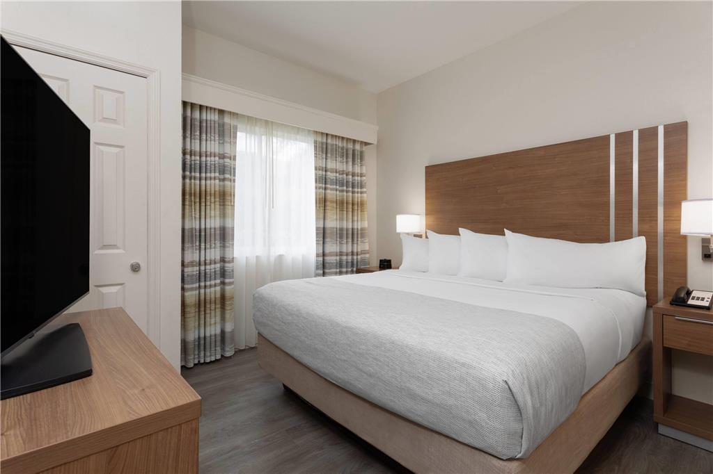 Hawthorn Extended Stay by Wyndham Naples - photo 38