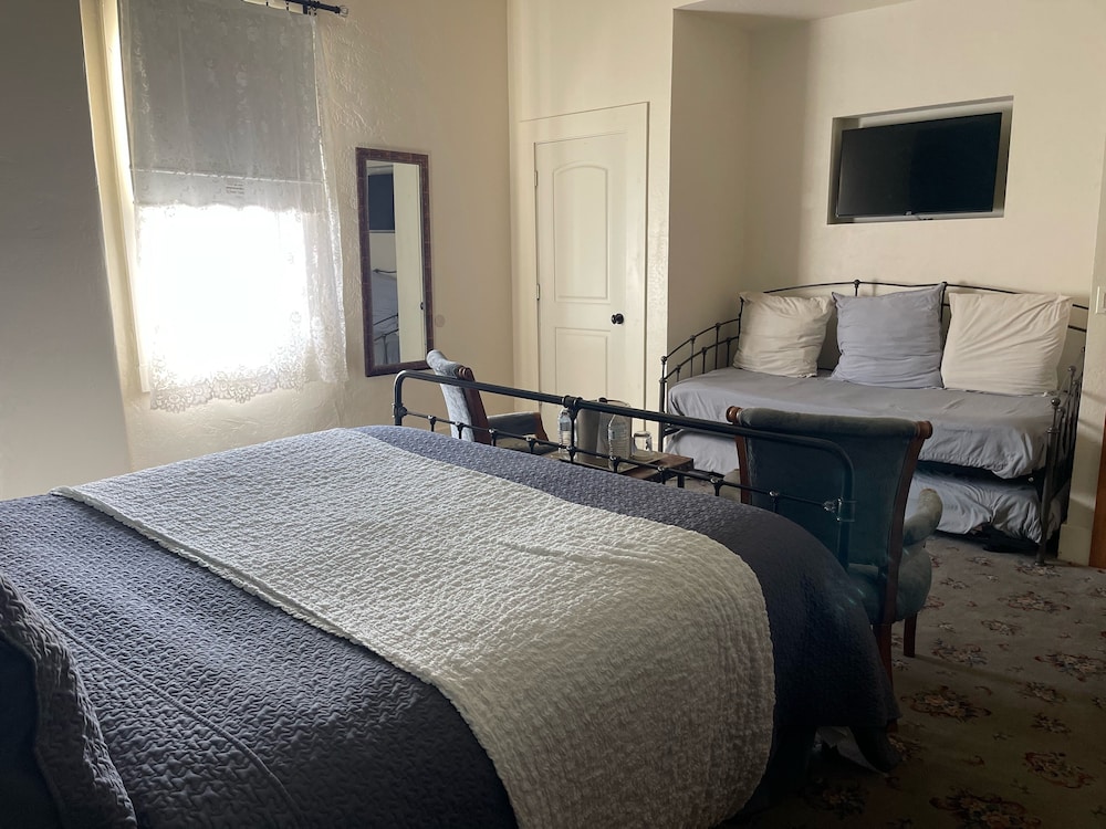 Hotel Sutter - photo 24