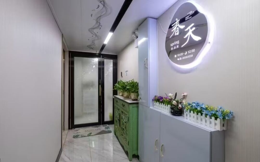 Spring Inn - carbon neutral hotel in Kowloon