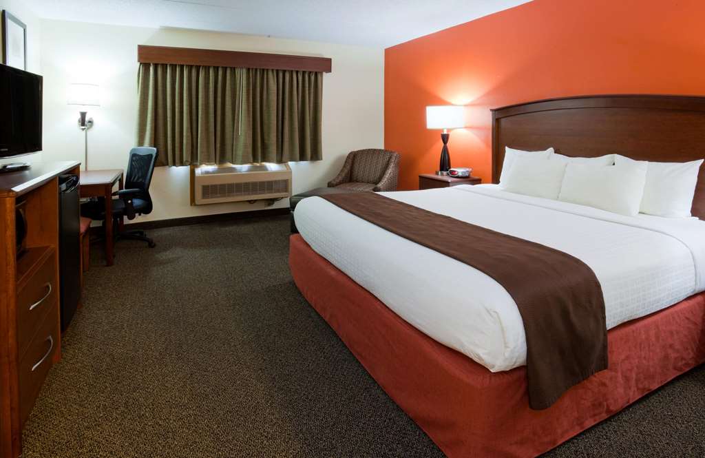 AmericInn by Wyndham Virginia - photo 24