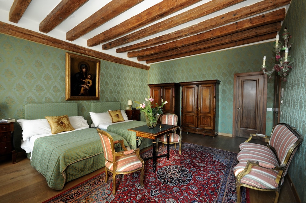 Relais Alberti - carbon neutral hotel in Lido