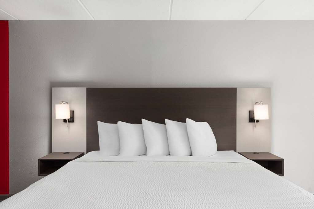 Ramada by Wyndham Bainbridge - photo 20