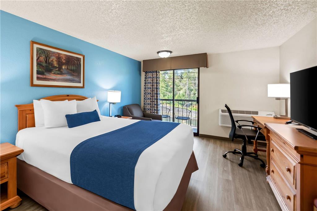 Baymont by Wyndham Yakima Riverfront - photo 24