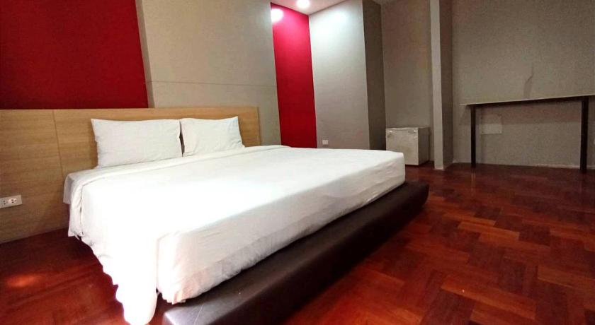 Xx Go Inn Silom Road Bts Saint Louis