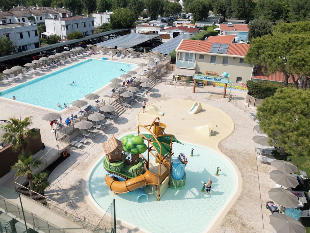 Park Gallanti Holiday Village - carbon neutral hotel in Comacchio