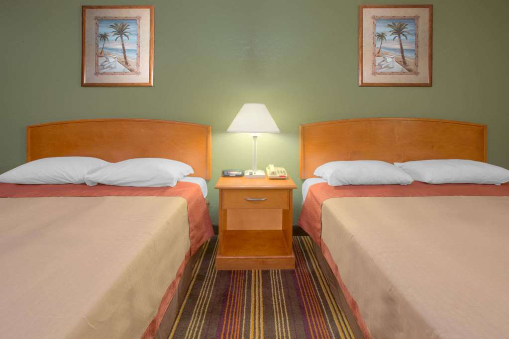 Super 8 by Wyndham Shreveport - photo 12
