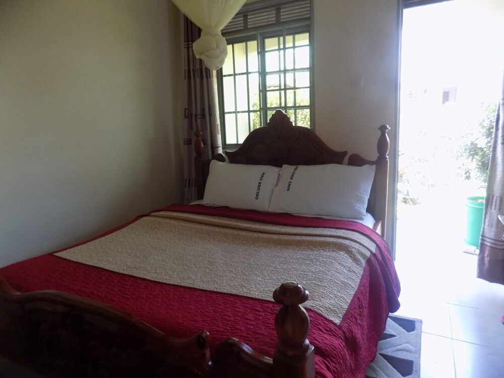 Deluxe Hotel Ishaka — Bushenyi — photo 5