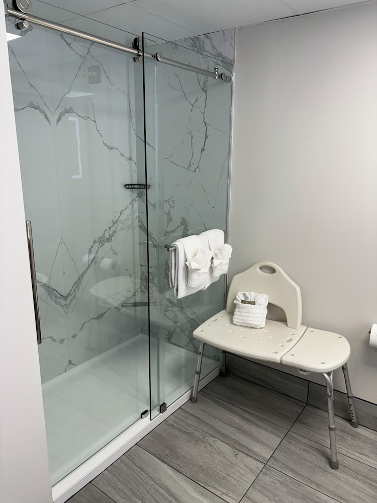 Country Inn & Suites by Radisson Shelby NC - photo 17