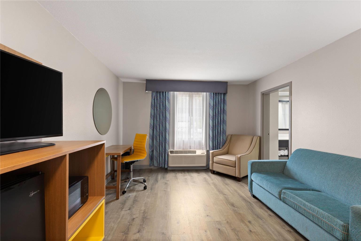 Days Inn by Wyndham Lincoln - photo 20