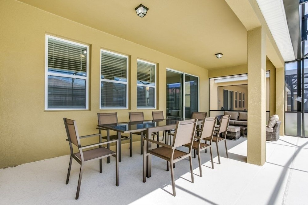 Amazing 7 Bedroom Solterra New Resort Home 7 Villa by Redawning - photo 61