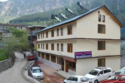 Hotel Tridev Manali - carbon neutral hotel in Manali