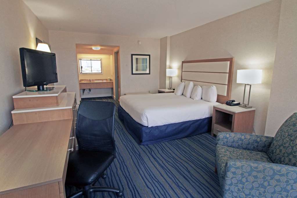 Wyndham Virginia Beach Oceanfront - photo 31