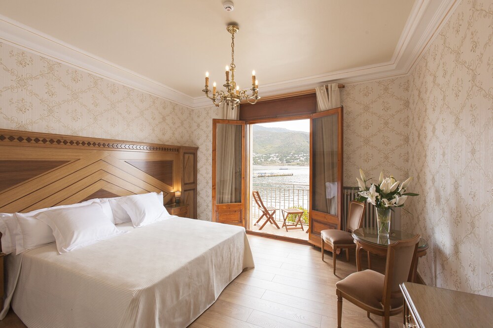 Hotel Boutique Mar D Amunt — Figueres