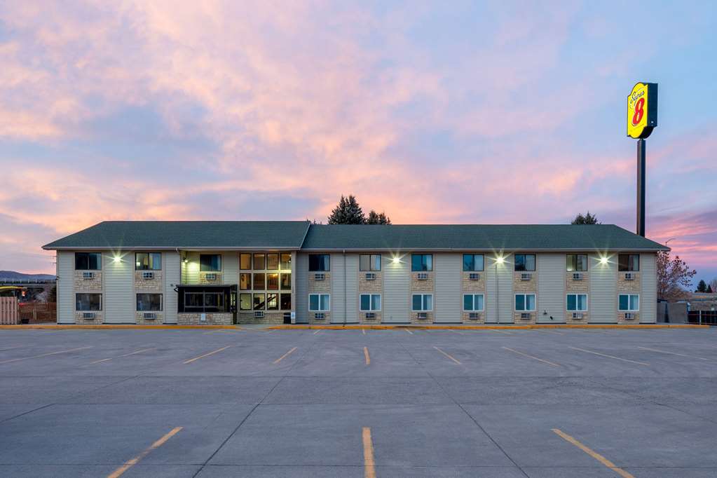 Super 8 by Wyndham Livingston Yellowstone - photo 4