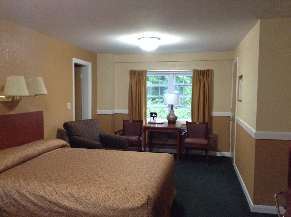 Briarcliff Motel - photo 8