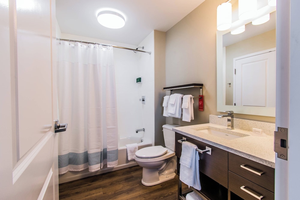 Towneplace Suites by Marriott Evansville Newburgh - photo 23