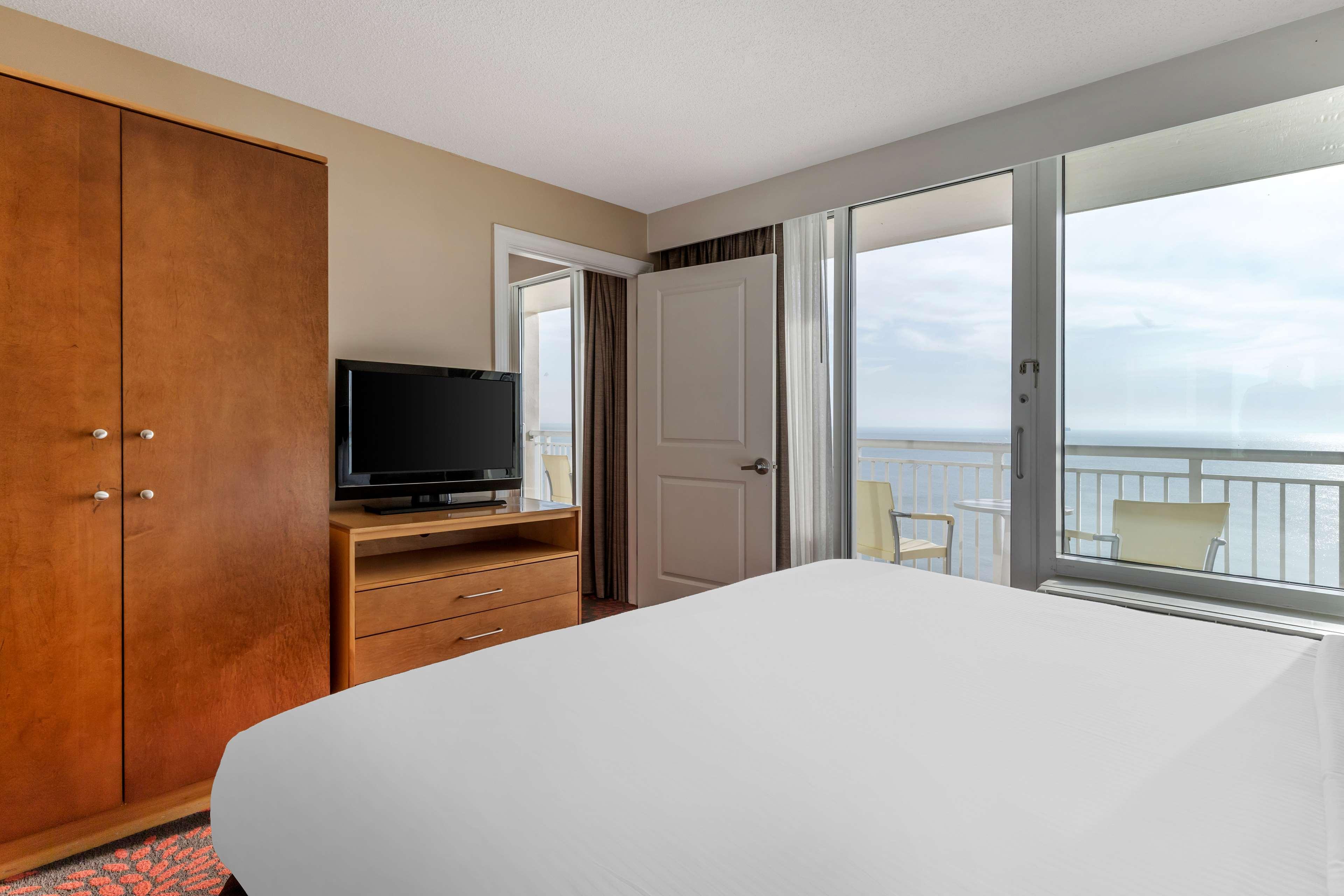Hilton Vacation Club Ocean Beach Club Virginia Beach - photo 263