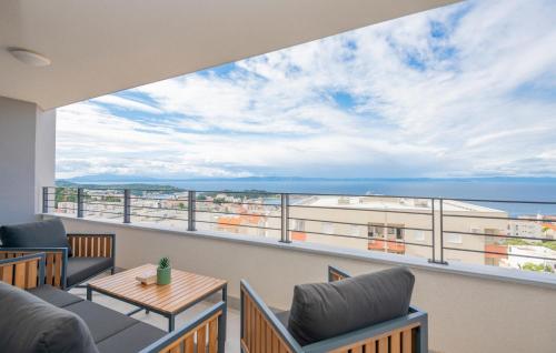 2 Bedroom Cozy Apartment In Makarska — 4-Star Luxury Hotel in Makarska, Croatia