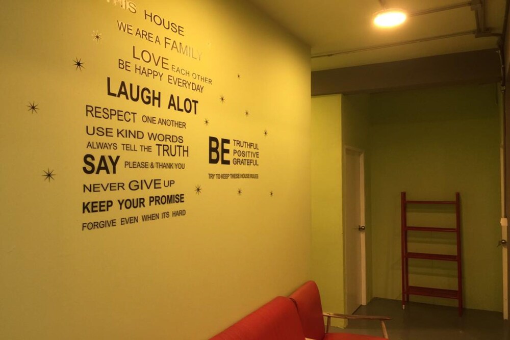 Samsen 8 Hostel