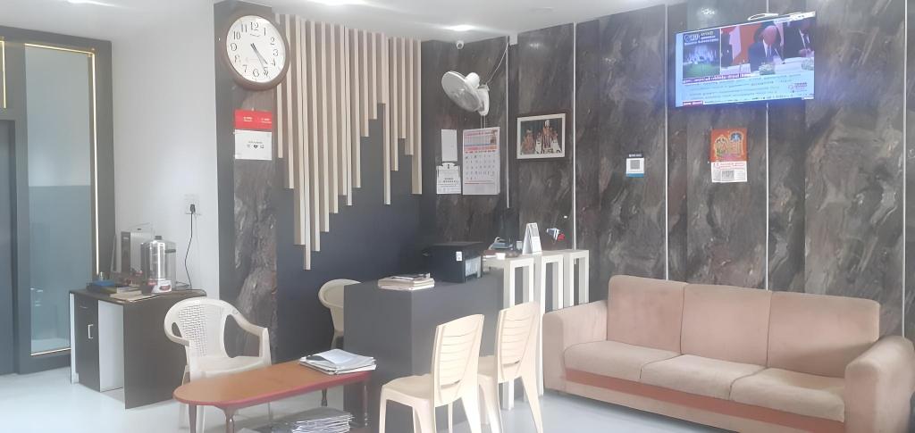 49376 Priyanka Residency in Kanchipuram, India