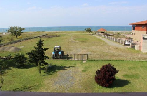 Дом на пляже Black sea House