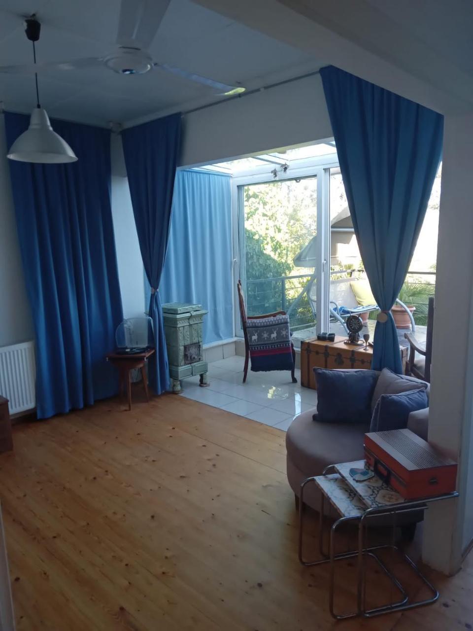 Kınalı Adada Full Manzaralı Guzel Teraslı Yazlık in Adalar, Turkey