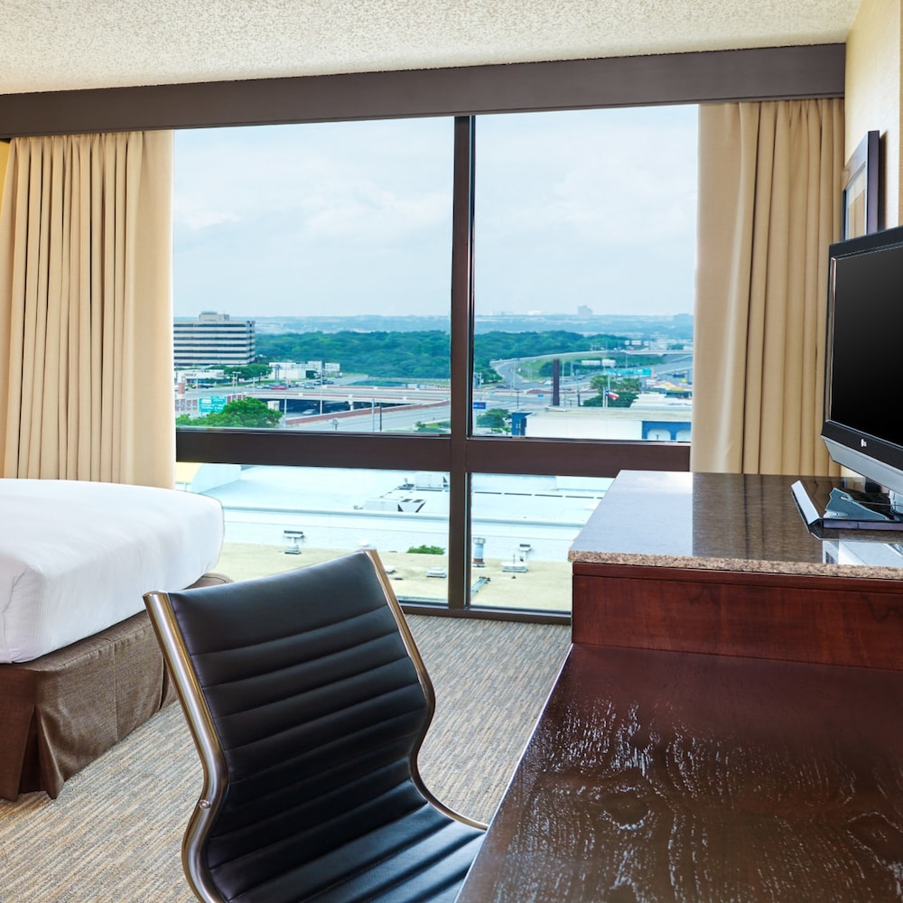 DoubleTree by Hilton San Antonio Airport - photo 10