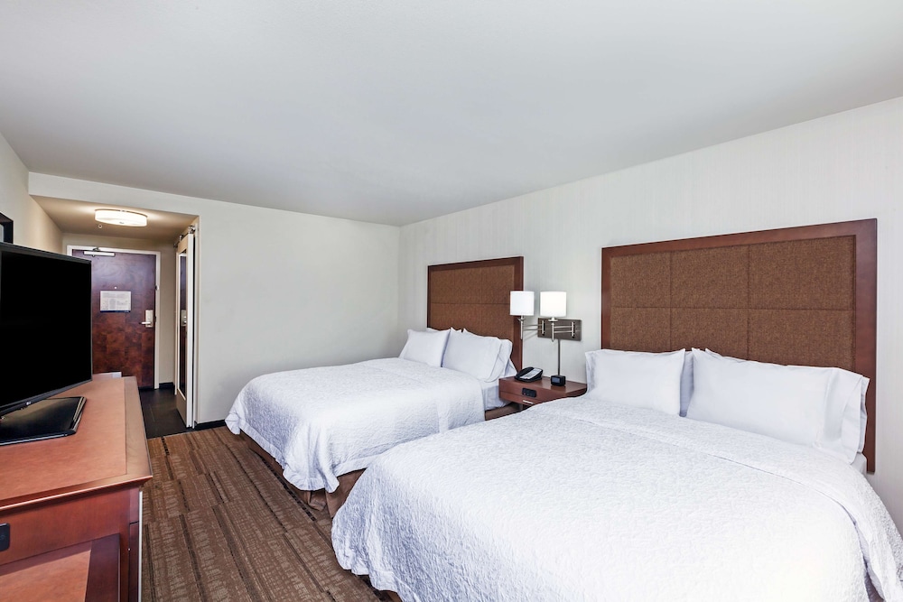 Hampton Inn & Suites Houston I 10 West Park Row - photo 9