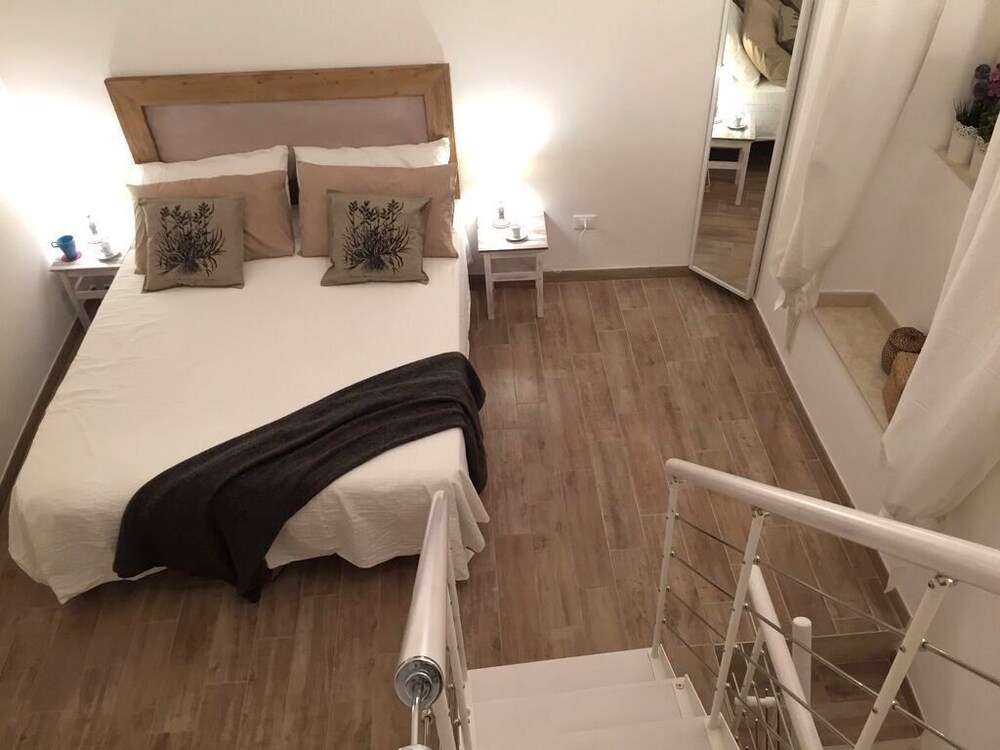 Little Tower - last minute hotel in Bari