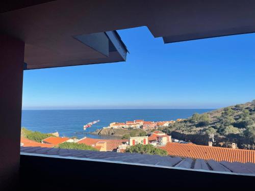 4TERIMP A02 T3 neuf avec terrasse climatisation parking Collioure — 4-Star Luxury Hotel in Collioure, France