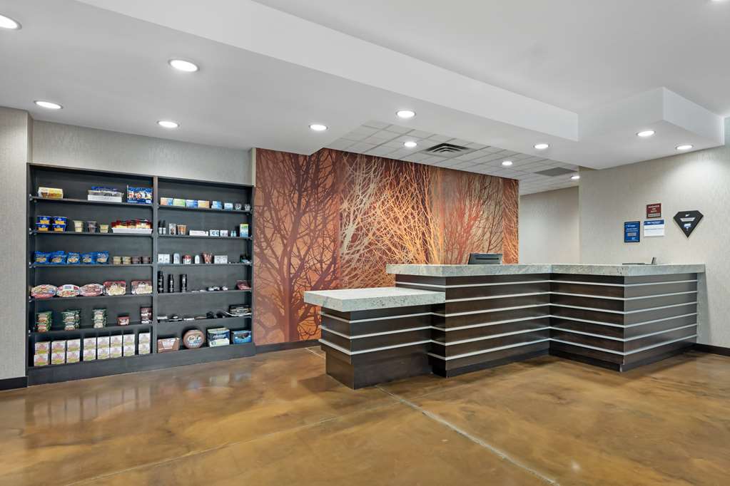 Best Western Plus Lakeview Hotel - photo 53