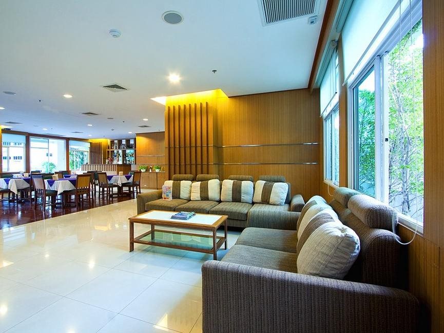 The Laurel Suite