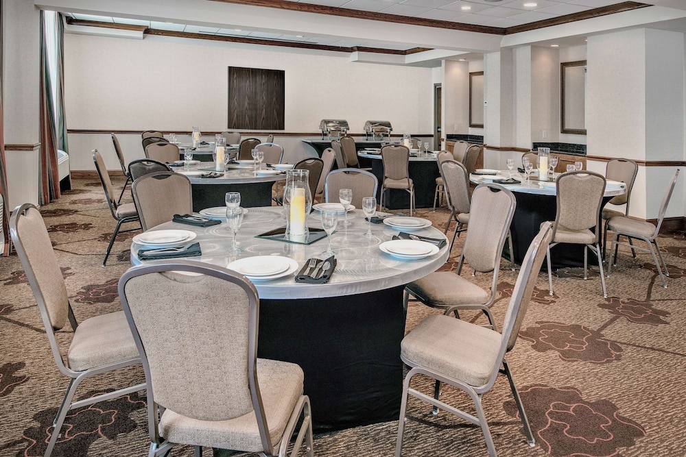 Hilton Garden Inn San Antonio Airport - photo 34