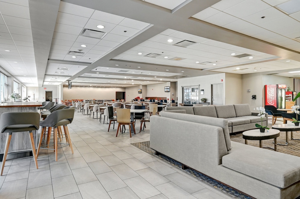 Holiday Inn Piscataway Somerset by IHG - photo 57