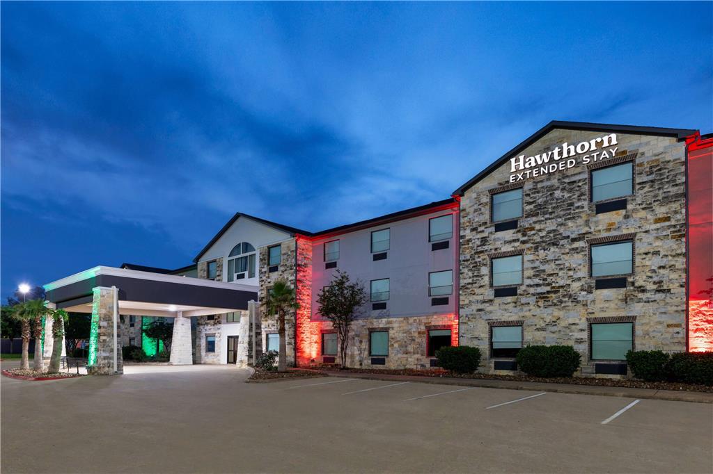 Hawthorn Extended Stay by Wyndham College Station South - photo 5
