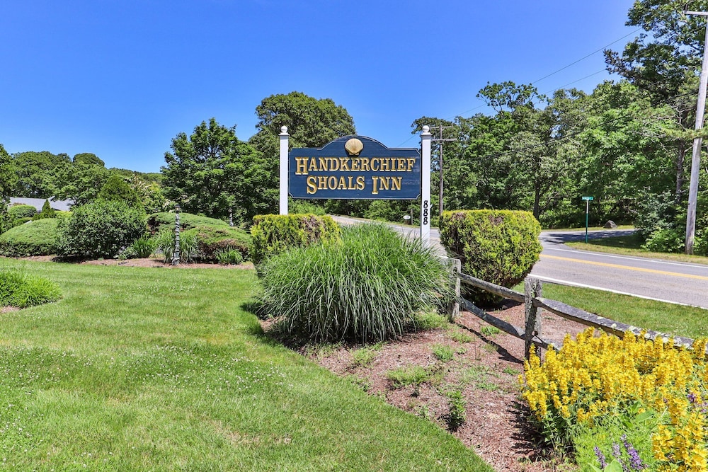 Handkerchief Shoals Inn - photo 44