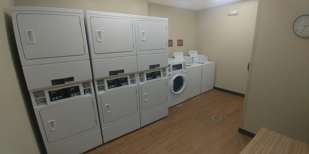 TownePlace Suites Charleston Mt. Pleasant - photo 24