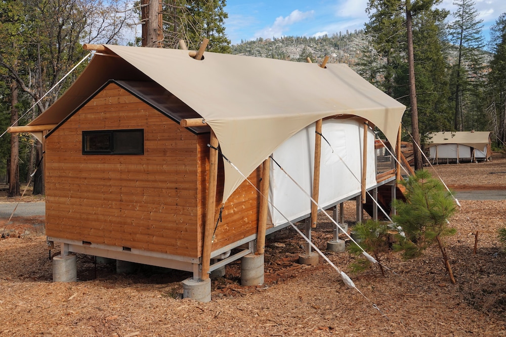 Under Canvas Yosemite - photo 16