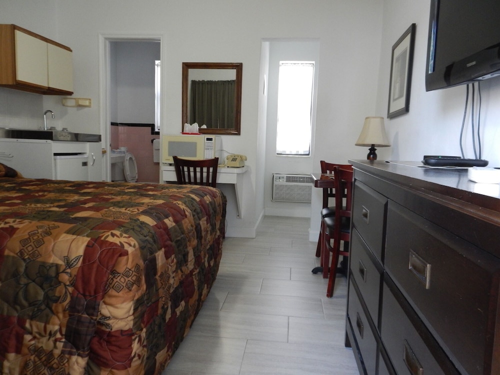 Shell Motel - photo 38