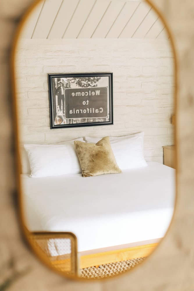 The Green Room Hotel - photo 58