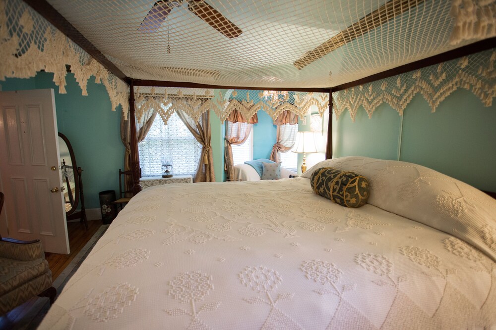 Haddonfield Inn - photo 10