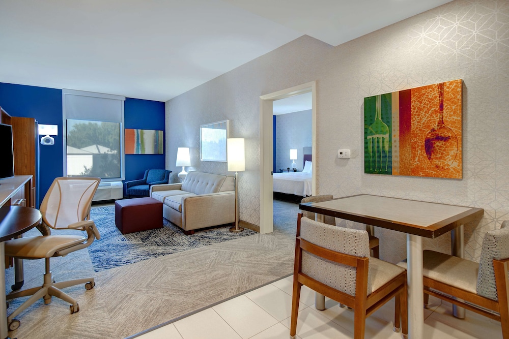 Home2 Suites by Hilton Dallas Frisco - photo 20