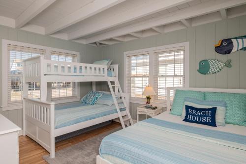 A Little Nauti by Oak Island Accommodations - photo 40