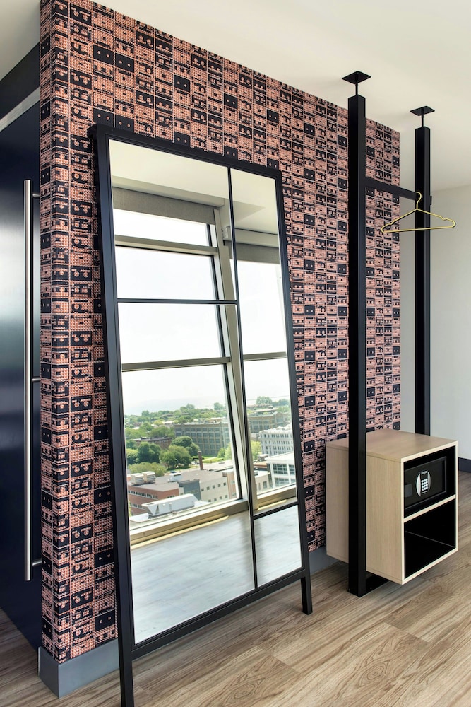 Aloft Buffalo Downtown - photo 21