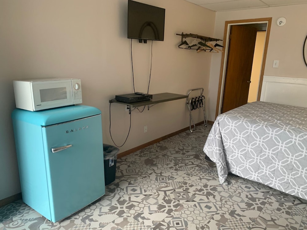 Marina Motel - photo 12