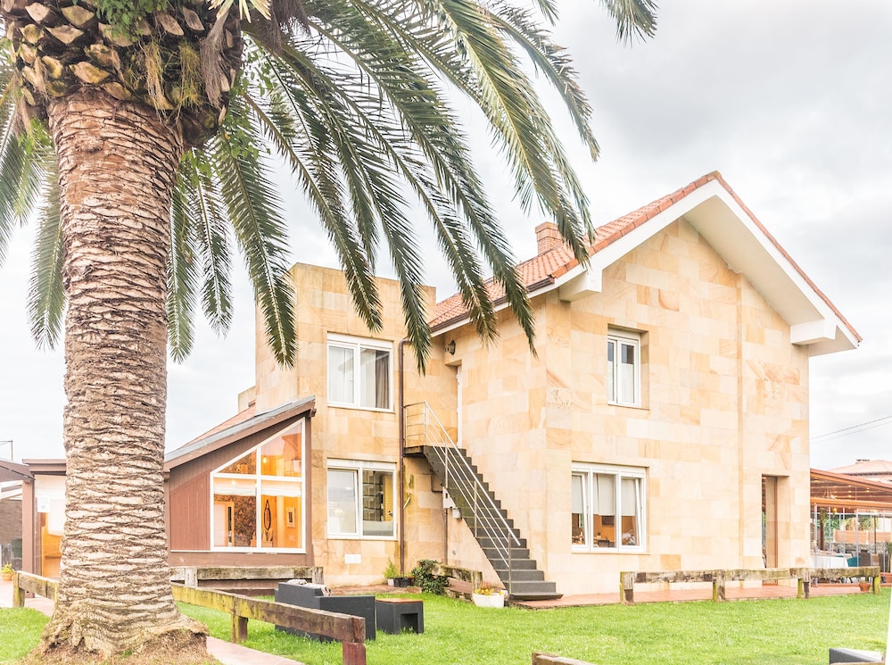 Hotel Finca Alcamino — hotel in Santa Cruz De Bezana