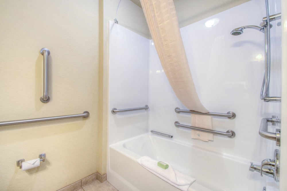 Cobblestone Inn & Suites Wray - photo 34