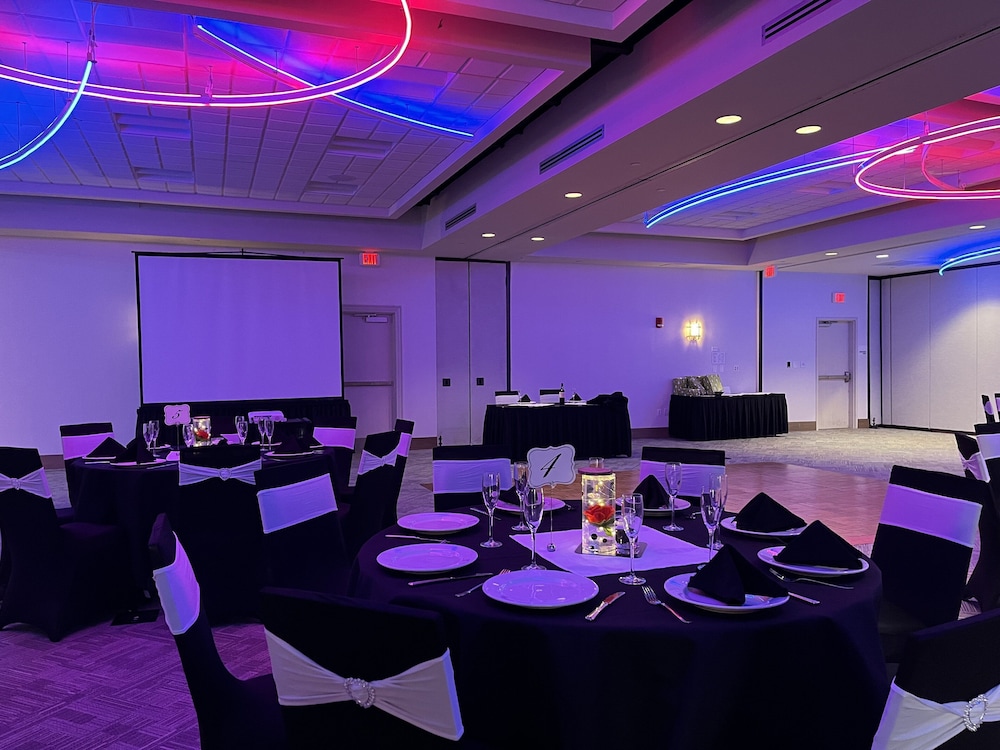 Holiday Inn Orlando International Airport by IHG - photo 99