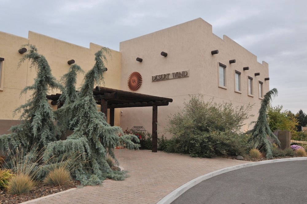 Inn at Desert Wind Winery - photo 20